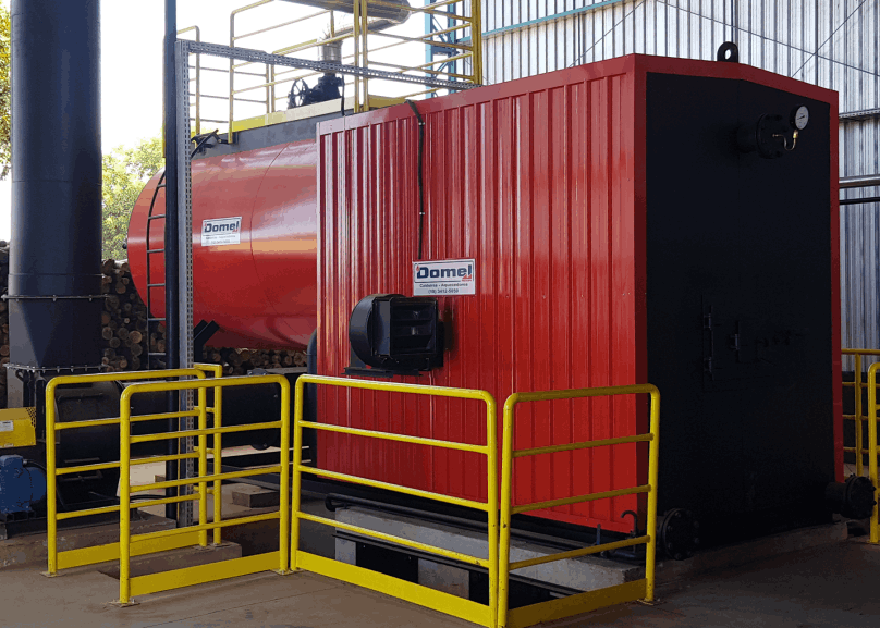 reservatório de água quente de grande porte